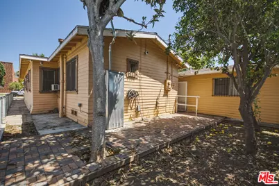 1223 Hague Ct, Glendale, CA 91204 - Photo 37