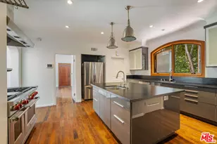 11159 La Maida St, Los Angeles, CA 91601 - Photo 13