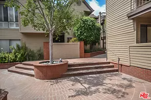 835 S Lucerne Blvd, Los Angeles, CA 90005 - Photo 25