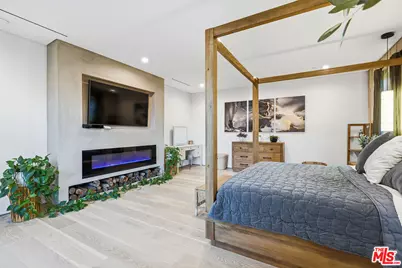 7303 W 89th St, Los Angeles, CA 90045 - Photo 39