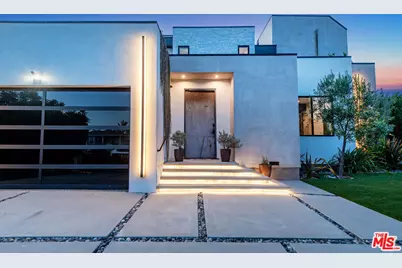 7303 W 89th St, Los Angeles, CA 90045 - Photo 3