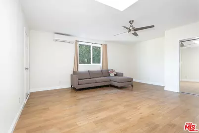 11817 Kittridge St, Los Angeles, CA 91606 - Photo 27