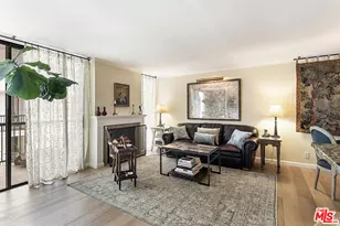 906 N Doheny Dr, West Hollywood, CA 90069 - Photo 11