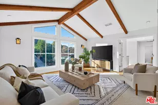 2663 Cordelia Rd, Los Angeles, CA 90049 - Photo 47