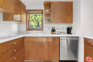 1914 Fairburn Ave, Los Angeles, CA 90025 - Photo 21