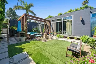 2817 Virginia Ave, Santa Monica, CA 90404 - Photo 37