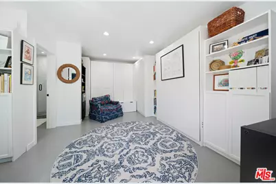 2817 Virginia Ave, Santa Monica, CA 90404 - Photo 33