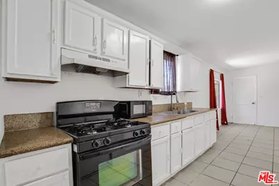 1208 E 74th St, Los Angeles, CA 90001 - Photo 7