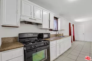 1208 E 74th St, Los Angeles, CA 90001 - Photo 7