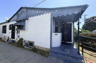 4115 W 102nd St, Inglewood, CA 90304 - Photo 3