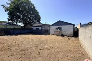 4115 W 102nd St, Inglewood, CA 90304 - Photo 33
