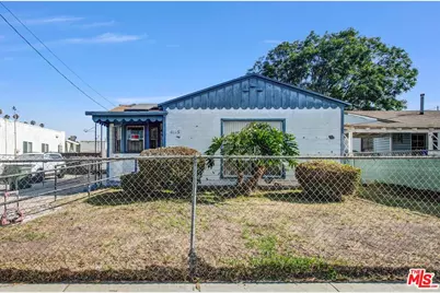 4115 W 102nd St, Inglewood, CA 90304 - Photo 1
