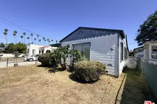 4115 W 102nd St, Inglewood, CA 90304 - Photo 37