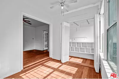4115 W 102nd St, Inglewood, CA 90304 - Photo 9