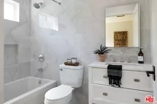 3342 W 27th St, Los Angeles, CA 90018 - Photo 23