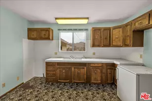 8686 Uphill Rd, Joshua Tree, CA 92252 - Photo 15