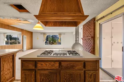 52351 Geronimo Ave, Pioneertown, CA 92268 - Photo 11