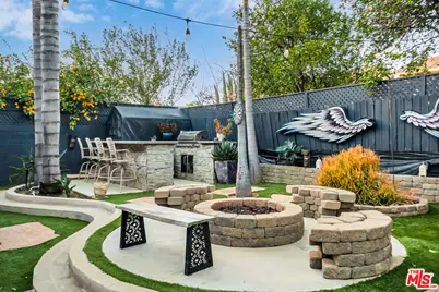 20241 Baltar St, Los Angeles, CA 91306 - Photo 39