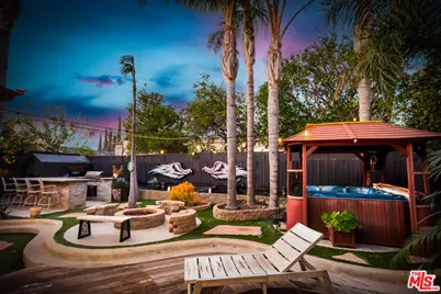 20241 Baltar St, Los Angeles, CA 91306 - Photo 45
