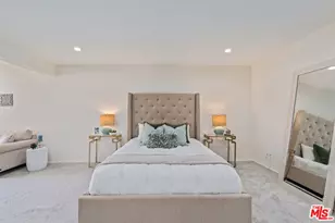 17253 Palisades Cir, Los Angeles, CA 90272 - Photo 17