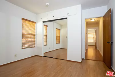 1050 Harvard St, Santa Monica, CA 90403 - Photo 15