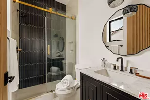 8346 McConnell, Los Angeles, CA 90045 - Photo 29