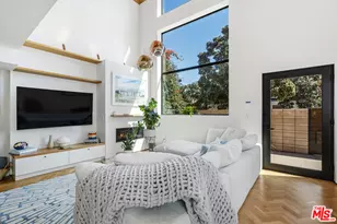 303 Windward Ave, Venice, CA 90291 - Photo 1