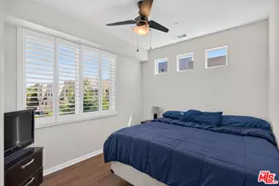 5795 S Acacia Ln, Lakewood, CA 90712 - Photo 17