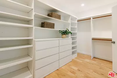 10346 Ilona Ave, Los Angeles, CA 90064 - Photo 39