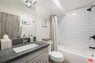 4760 Templeton St, Los Angeles, CA 90032 - Photo 21