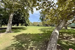 5390 Village Green, Los Angeles, CA 90016 - Photo 13