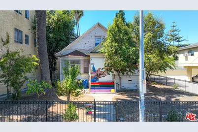 3015 Shrine Pl, Los Angeles, CA 90007 - Photo 9