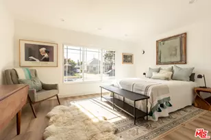 10516 Cimarron St, Los Angeles, CA 90047 - Photo 25