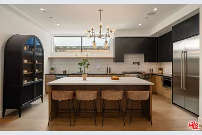 1927 18th St #B, Santa Monica, CA 90404 - Photo 11