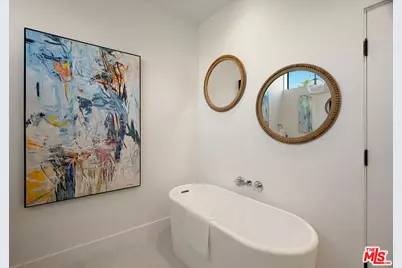 1927 18th St #B, Santa Monica, CA 90404 - Photo 33