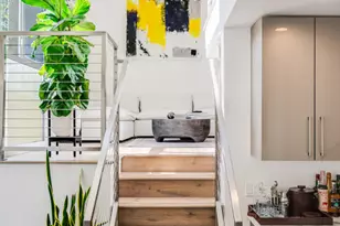 2222 6th St, Santa Monica, CA 90405 - Photo 11