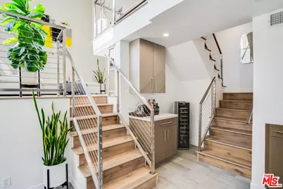 2222 6th St #B, Santa Monica, CA 90405 - Photo 23