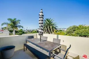 2222 6th St, Santa Monica, CA 90405 - Photo 21