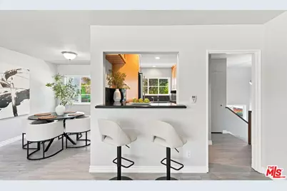 5328 Village Grn, Los Angeles, CA 90016 - Photo 7