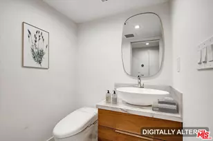 439 N Doheny Dr, Beverly Hills, CA 90210 - Photo 25
