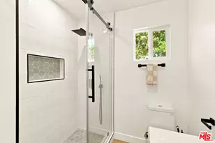 5617 Loveland St, Bell Gardens, CA 90201 - Photo 17