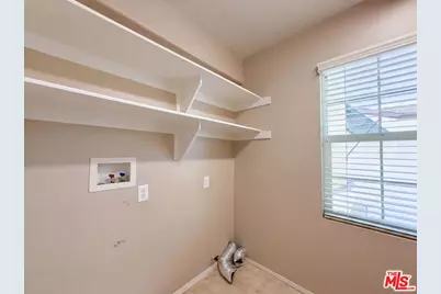 17780 Sweetgum Ln, Canyon Country, CA 91387 - Photo 23