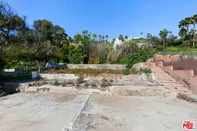 21443 Pacific Coast Hwy, Malibu, CA 90265 - Photo 13