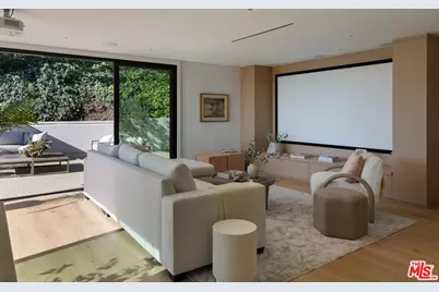 8636 Edwin Dr, Los Angeles, CA 90046 - Photo 21