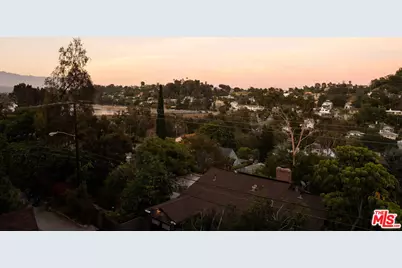 1825 Redesdale Ave, Los Angeles, CA 90026 - Photo 5