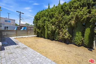 3237 W 74th St, Los Angeles, CA 90043 - Photo 9