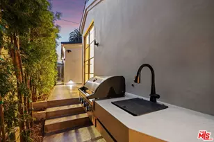 745 Sunset Ave, Venice, CA 90291 - Photo 47