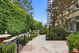 10341 Wilshire Blvd, Los Angeles, CA 90024 - Photo 15