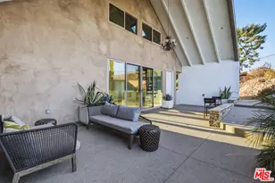 2345 Tuna Canyon Rd, Topanga, CA 90290 - Photo 57