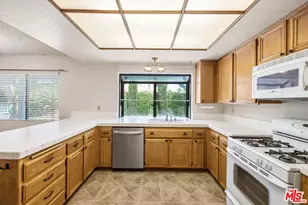 44138 Ruthron Ave, Lancaster, CA 93536 - Photo 15